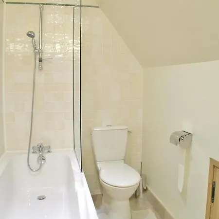 Lovely In * Valojoulx